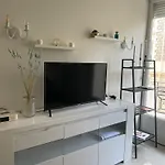 Appartement новая 3-комнатная на 2й линии от моря. Nice